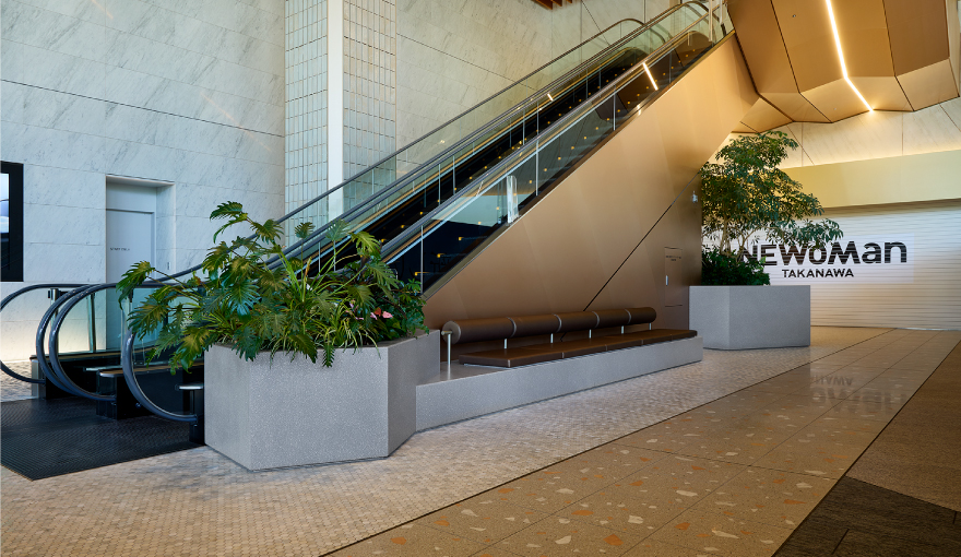 NEWoMan TAKANAWA