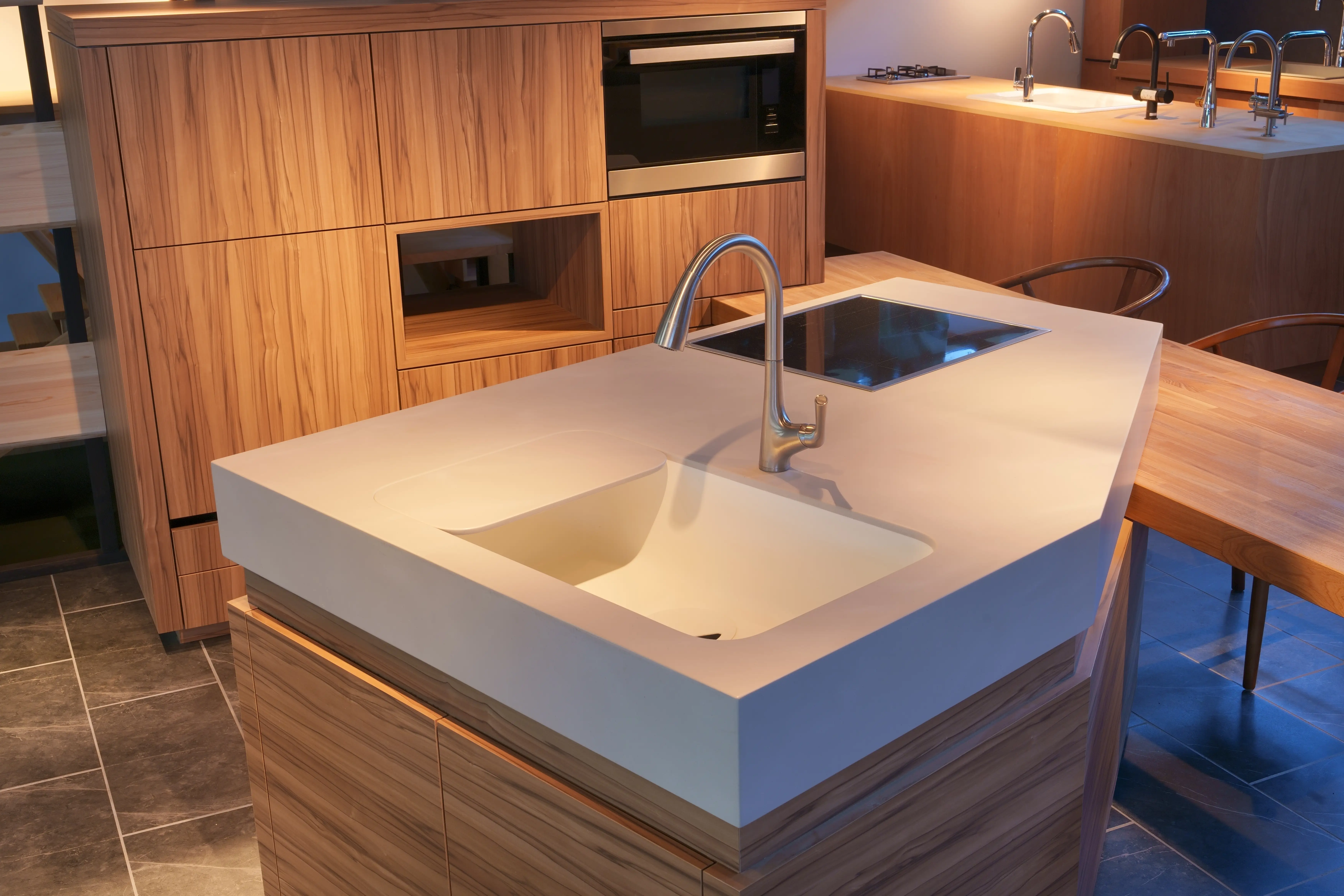 コーリアン® で作るキッチンカウンター