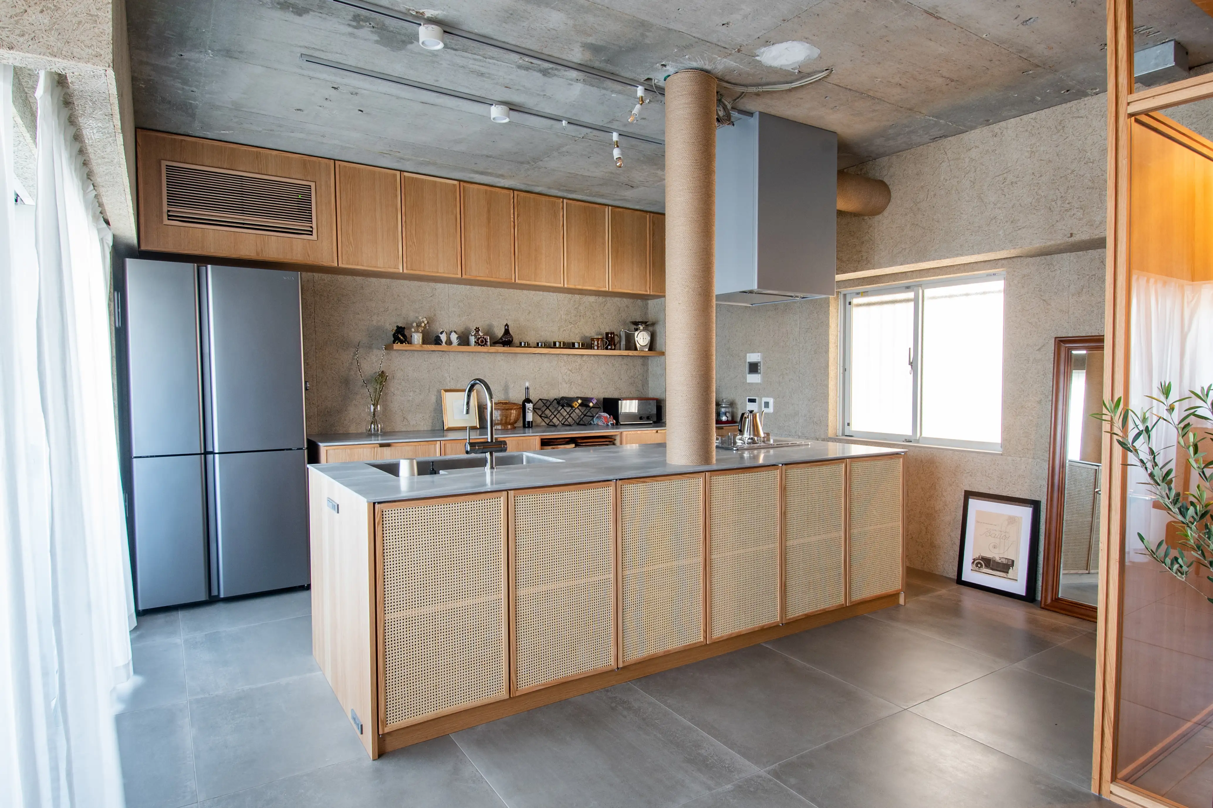 人工大理石 コーリアン®の厚み