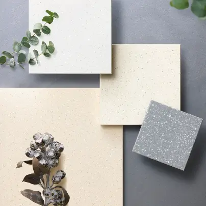 日本生まれの新色